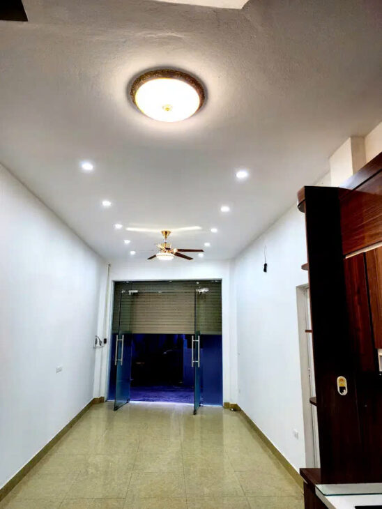 NHÀ BÁT KHỐI- THẠCH BÀN, 31M2,4 TẦNG,5.2 TỶ.Ô TÔ QUA, KINH DOANH- LONG BIÊN.