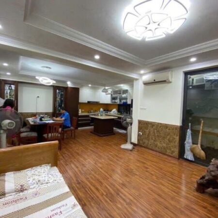 CẦU GIẤY – SIÊU PHẨM BIỆT THỰ NHÀ VƯỜN – Ô TÔ QUA NHÀ – NGÕ THÔNG – GẦN PHỐ – CHỈ HƠN 130TR/M2