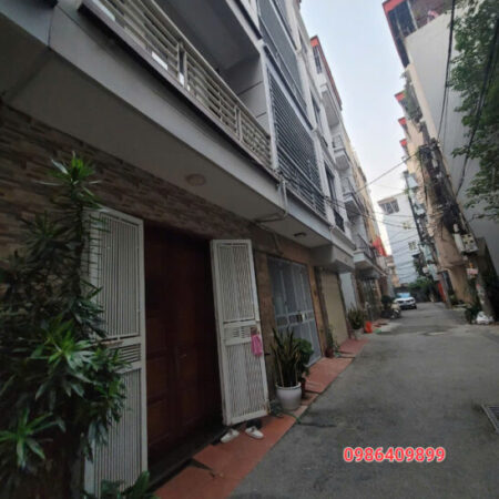 Bán nhà Ngọc Thụy, Long Biên – 40m², 5 tầng, giá nhỉnh 7 tỷ Bán nhà Ngọc Thụy, Long Biên – 40m², 5 tầng, giá nhỉnh 7 tỷ