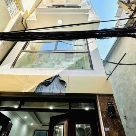 NHÀ ĐẸP LÕI ĐỐNG ĐA – CÁT LINH.TRUNG TÂM-NGÕ NÔNG, RỘNG-DÂN CƯ ĐÔNG ĐÚC.DIỆN TÍCH 35 MÉT 5 TẦNG 7