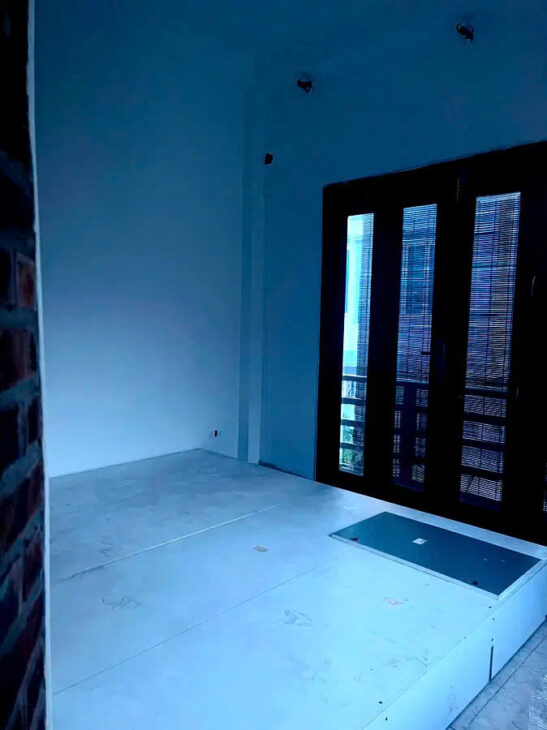 NHÀ PHỐ NGUYỄN LINH- LONG BIÊN, 45/60 M2, 5 TẦNG, MT 3.5M, 5.9 TỶ.