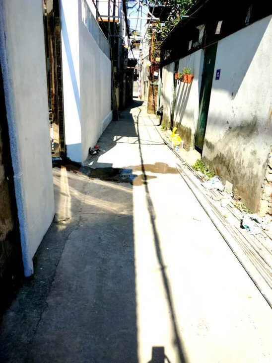 BÁN NHÀ MỚI- ĐẸP PHỐ TRẠM- LONG BIÊN, 31M2, 5 TẦNG, MT 5.7M, 5.6 TỶ.