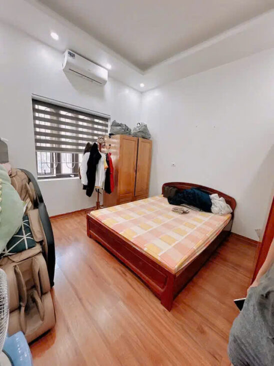 Bán nhà Yên Lộ 50mx4 tầng, ô tô 4.95 tỷ.