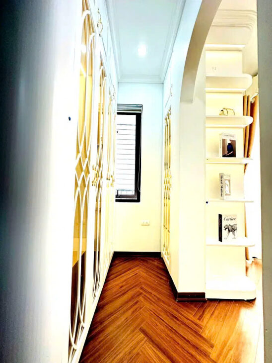 NHÀ ĐẸP Ô TÔ ĐỖ CỬA PHỐ HOÀNG HOA THÁM- BA ĐÌNH,46M2, 5 TẦNG, MT 6.1M, 9.6 TỶ.