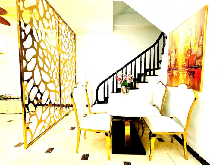 NHÀ ĐẸP Ô TÔ ĐỖ CỬA PHỐ HOÀNG HOA THÁM- BA ĐÌNH,46M2, 5 TẦNG, MT 6.1M, 9.6 TỶ.