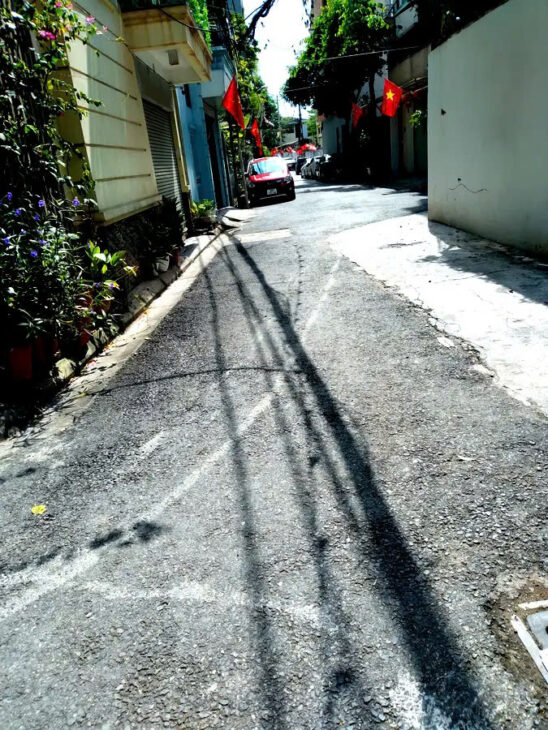 NHÀ ĐẸP PHỐ NGUYỄN SƠN- LONG BIÊN, Ô TÔ ĐỖ CỬA, 30M2,4 TẦNG, MT 5M, 6 TỶ.