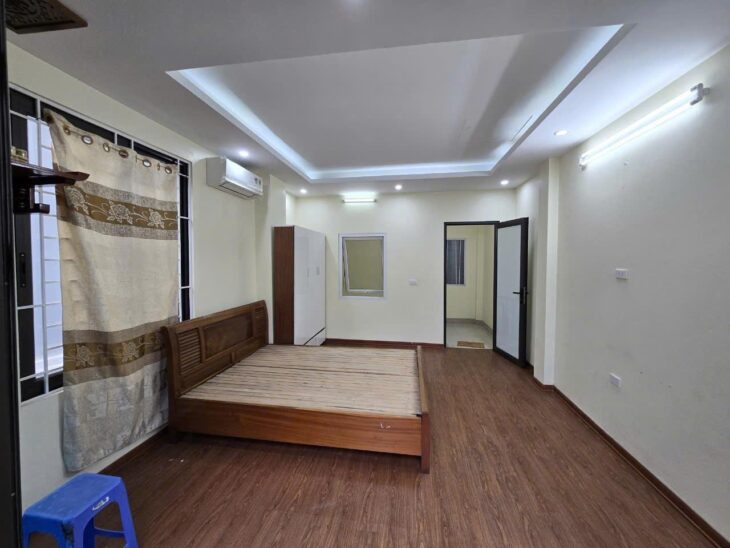 CHÍNH CHỦ CẦN BÁN NHÀ LÔ GÓC 2 THOÁNG PHỐ HOÀNG CẦU