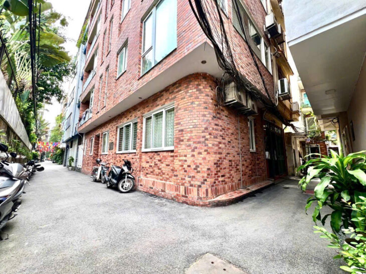 Bán nhà 75m2, 6 tầng, 10 phòng cho thuê, lô góc, MT 4m, ngõ ô tô, 27.5 tỷ Đặng Thai Mai – Tây Hồ