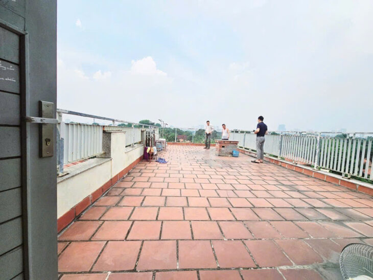 Bán nhà 75m2, 6 tầng, 10 phòng cho thuê, lô góc, MT 4m, ngõ ô tô, 27.5 tỷ Đặng Thai Mai – Tây Hồ
