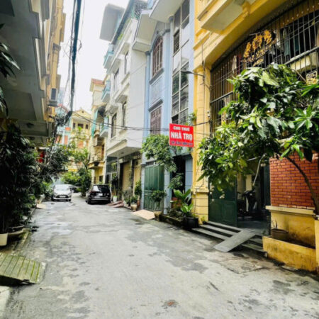 Bán nhà Hồng Hà VỈA HÈ, PHÂN LÔ, VỈA HÈ, Ô TÔ TRÁNH 46mx6 tầng THANG MÁY 15.9 tỷ. Bán nhà Hồng Hà VỈA HÈ, PHÂN LÔ, VỈA HÈ, Ô TÔ TRÁNH 46mx6 tầng THANG MÁY 15.9 tỷ.