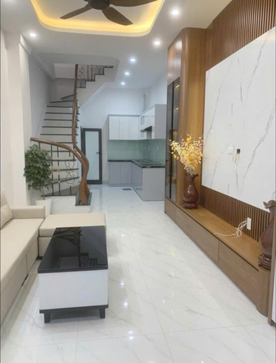 Bán nhà Kim Giang, Thanh Xuân – Nhà mới, ngõ nông 30m ô tô tránh – S34m x 5 tầng x 3PN rộng