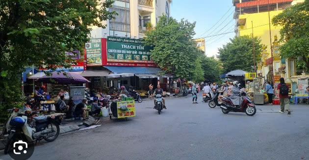 Bán nhà Lô góc Ngay chợ Văn Điển Trung Tâm Thanh Trì 30m x ở ngay giá chỉ 3.x tỷ