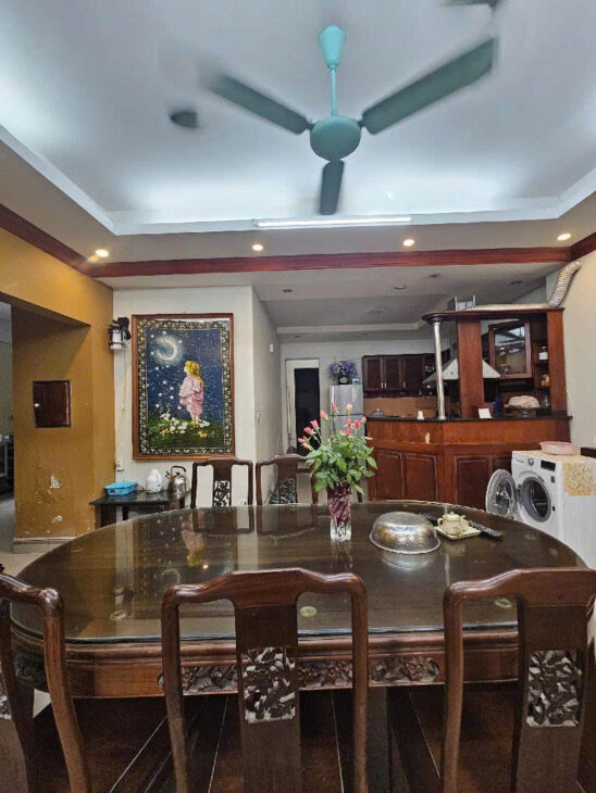 BÁ.N NHÀ PHÂN LÔ NGUYỄN TRÃI, THANH XUÂN – Chỉ vài chục mét ra mặt phố Nguyễn Trãi – Ô tô tải tránh