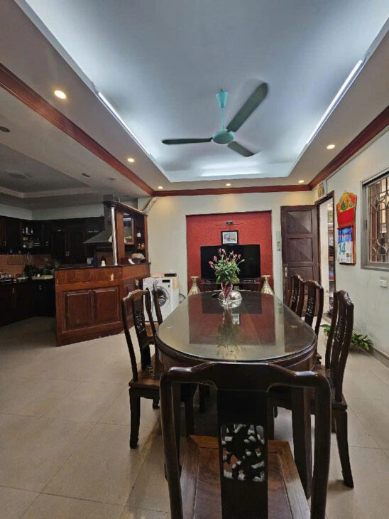 BÁ.N NHÀ PHÂN LÔ NGUYỄN TRÃI, THANH XUÂN – Chỉ vài chục mét ra mặt phố Nguyễn Trãi – Ô tô tải tránh