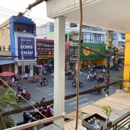 NHÀ MẶT TIỀN đối diện chợ Phú Xuân Nhà Bè, có dòng tiền ngay, full nội thất, GIÁ 7 TỶ NHÀ MẶT TIỀN đối diện chợ Phú Xuân Nhà Bè, có dòng tiền ngay, full nội thất, GIÁ 7 TỶ