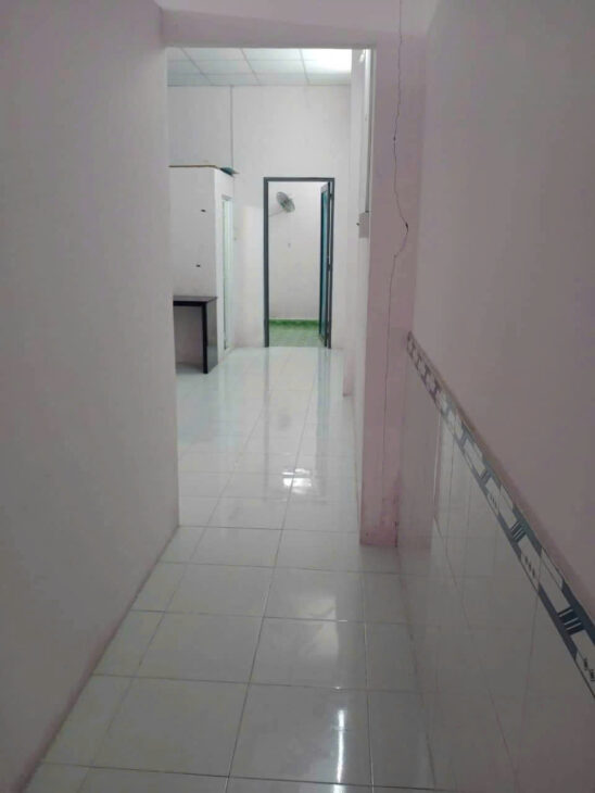 RẺ – TIỀM NẮNG – CẦN BÁN NHÀ CẤP 4 MẶT TIỀN ĐƯỜNG HIỆP THÀNH 6, Q 12