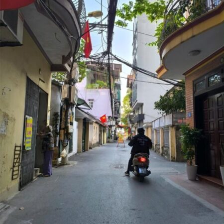 BÁN NHÀ TRẦN PHÚ- HÀ ĐÔNG, Gần HỒ Gươm PLAZA, 70m2 x 7T , MT 4m2 . Giá chỉ 18 tỷ BÁN NHÀ TRẦN PHÚ- HÀ ĐÔNG, Gần HỒ Gươm PLAZA, 70m2 x 7T , MT 4m2 . Giá chỉ 18 tỷ