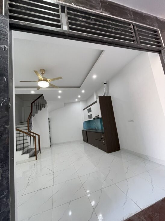 BÁN NHÀ PHỐ LỤA VẠN PHÚC, NHÀ ĐẸP MỚI XÂY, NGÕ THÔNG TỨ PHÍA, 42M2=5 TẦNG-4 NGỦ, GIÁ 6.5 TỶ