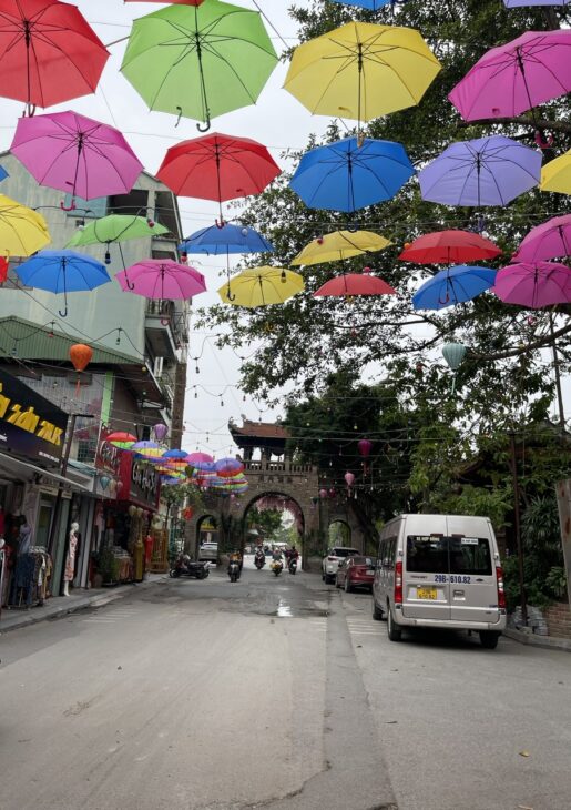 BÁN NHÀ PHỐ LỤA VẠN PHÚC, NHÀ ĐẸP MỚI XÂY, NGÕ THÔNG TỨ PHÍA, 42M2=5 TẦNG-4 NGỦ, GIÁ 6.5 TỶ