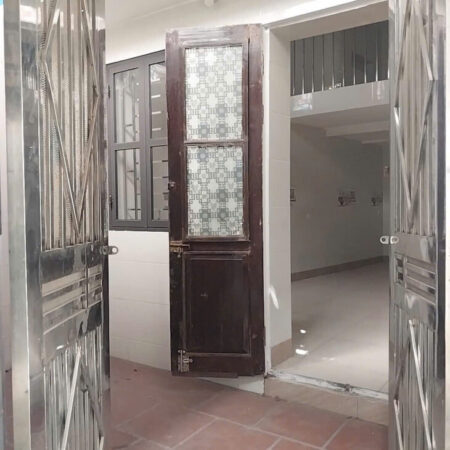 – Đào Tấn – Ba Đình diện tích 36 mét 3 tầng 4.8 tỷ.