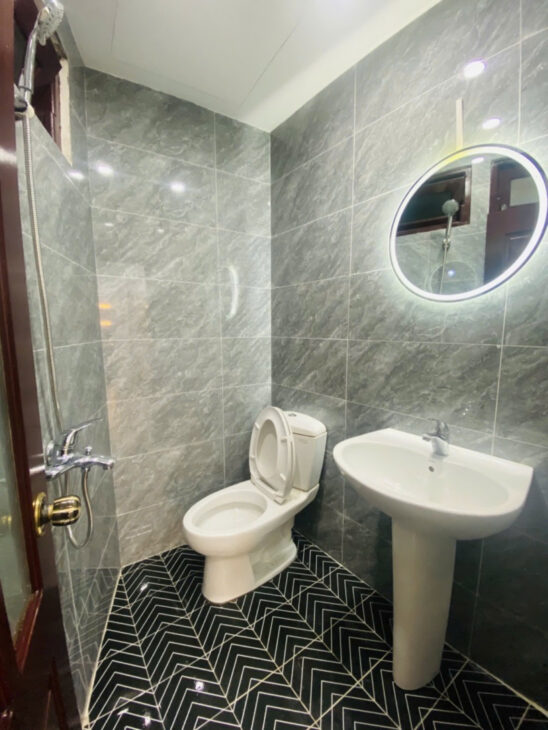 Bán nhà trần xuân soạn 5 tầng long lanh siêu hiếm ở ngay hai bà trưng