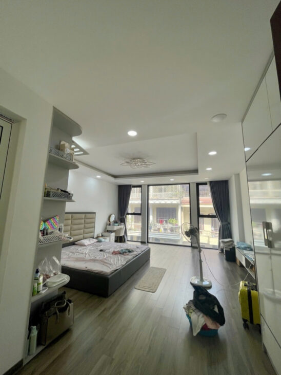 Bán siêu phẩm phân lô kim đồng nhà 7 tầng thang máy long lanh vỉa hè ô tô kinh doanh đống đa