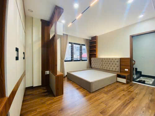 Bán nhà Lô Góc 6 tầng VIP mặt phố Cự Lộc cực đẹp tại Quận Thanh Xuân