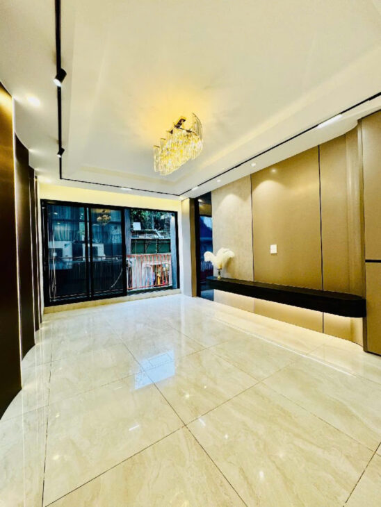 THỤY KHUÊ TRÍCH SÀI – SIÊU PHẨM PHÂN LÔ – 7 TẦNG THANG MÁY – MẶT TIỀN RỘNG – OTO – NỘI THẤT XỊN –