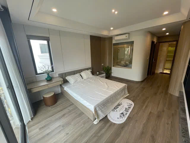 Bán nhà 48m²,6 tầng, Ngô Gia Tự, Ngọc Lâm, Long Biên – 13.2 tỷ.Ô tô 7 chỗ vào nhà.