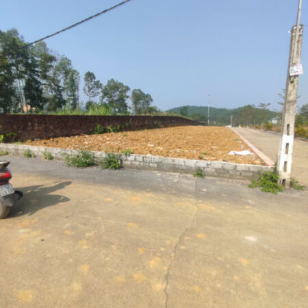 Bán gấp 75m đất xây biệt thự xây Miễu Tiến Xuân khu vực hiếm nhỉnh 4tỷ