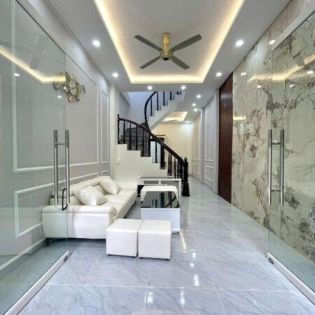 BÁN NHÀ PHÂN LÔ – VỈA HÈ – Ô TÔ TRÁNH – ĐƯỜNG CHIẾN THẮNG, VĂN QUÁN, HÀ ĐÔNG