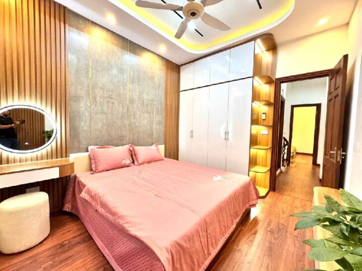 BÁN NHÀ RIÊNG TẠI ĐƯỜNG QUAN HOA, 8,5 TỶ VND, 36 m2, VIEW ĐẸP, PHÁP LÝ ĐẦY ĐỦ