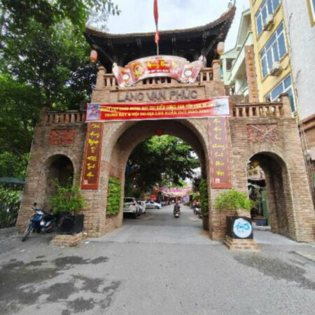 Bán nhà Phố Lụa 60m, 5 tầng, MT 9m, giá 11 tỷ