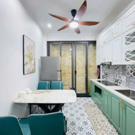 Bán gấp nhà Vạn Phúc, DT 50m2, MT 5m, 5 Tầng, Giá cực tốt 9 tỷ