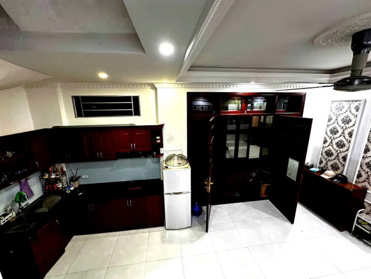 BÁN NHÀ PHỐ ĐÀM QUANG TRUNG, 30M2,5 TẦNG, MẶT TIỀN 5M, 5 TỶ. Ô TÔ QUA.