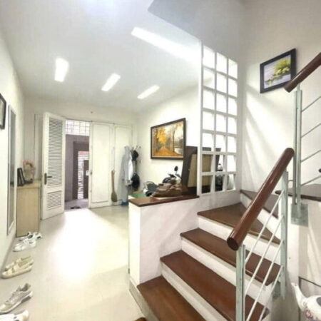 PHÂN LÔ, ĐỐNG ĐA- TƯỚC NHÀ SÂN CHƠI 9,85 tỷ 47m Hào Nam, 4 tầng, MT 3,2m