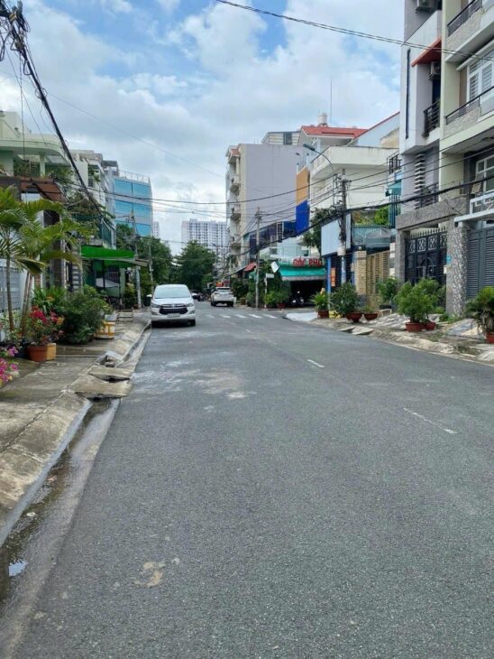 Nhỉnh 13 Tỷ có ngay nhà 4 tầng 92m2 Đường to, Tân Thuận Tây Quận 7