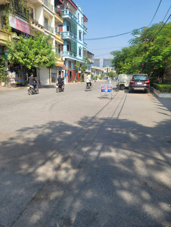 Cực hiếm,Bán nhà Ngọc Thụy Long Biên 35m2 – 5 tầng – Lô góc cạnh phố Hồng Tiến – oto đỗ cửa ngày