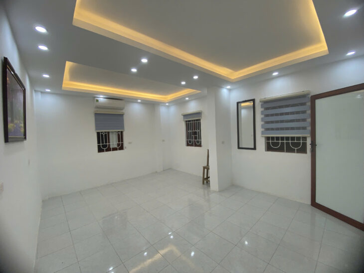 Bán nhà ở Kim Mã – gần oto – ngõ rộng thông thoáng – nhỉnh 5 tỷ