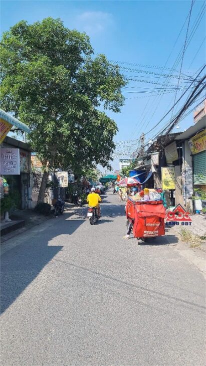 NP1028 nhà 1 lầu, khu xóm đạo an ninh, đường kinh doanh. tihết kế 4 phòng ngủ