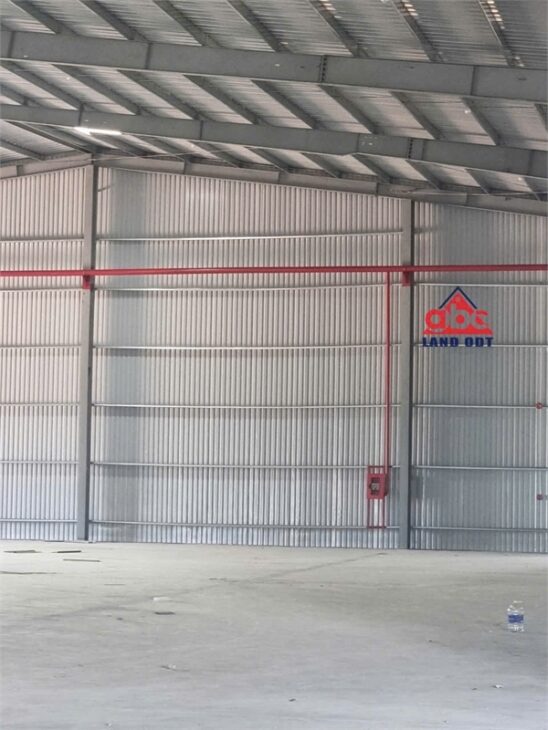 cho thuê kho bãi. vị trí giao thông thuận lợi, phục vụ kho bãi , sản xuất nhẹ, không ô nhiễm