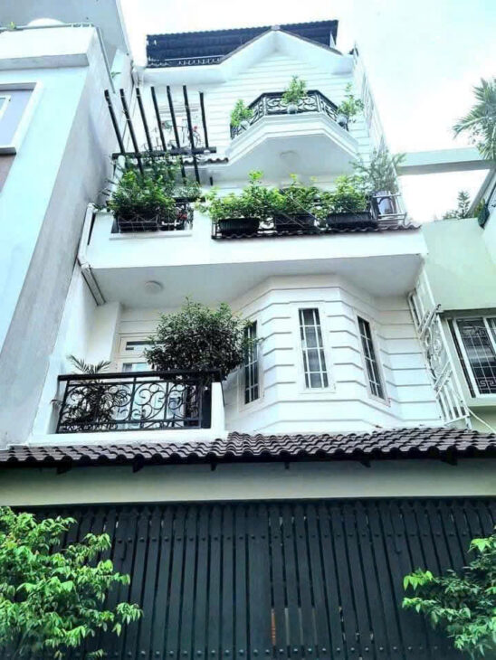 Ngay Sân Bay Tân Sơn Nhất, 50m2, 4 tầng, hẻm nhựa 6m. Giảm 1ty2