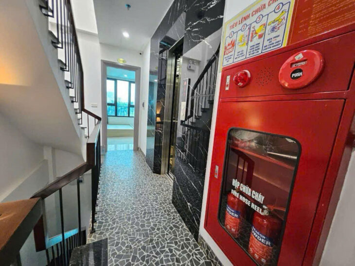(Siêu phẩm) Tòa apartment xây mới 74m2 x 18P tại Trần Cung – Dòng tiền 1 tỷ/năm – tin thật 100%