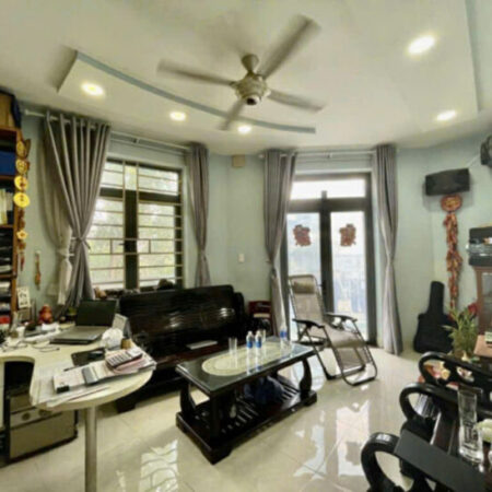 Chình Chủ Bán nhà mặt tiền đường Man Thiện Trung Tâm Quận 9, TP HCM