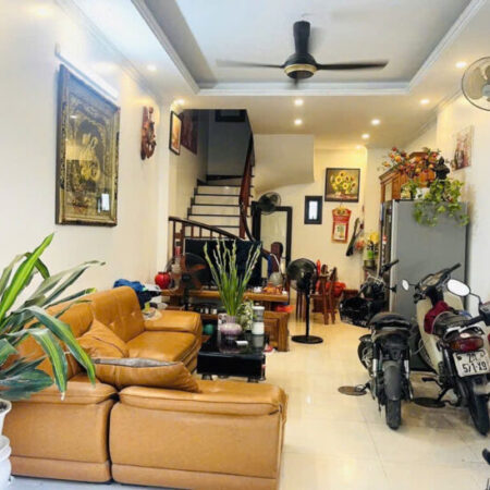 BÁN NHÀ Đẹp NGUYỄN SƠN,LONG BIÊN-Ô tô – 48M², NHỈNH 8 TỶ (TL)