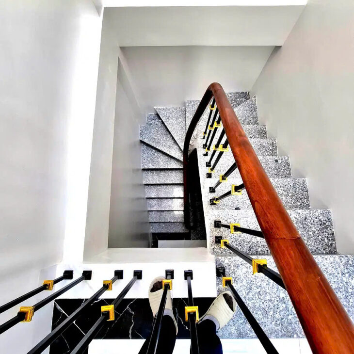 BÁN NHÀ PHỐ XUÂN LA- TÂY HỒ, 52M2, 6 TẦNG- THANG MÁY, 11.3 TỶ.