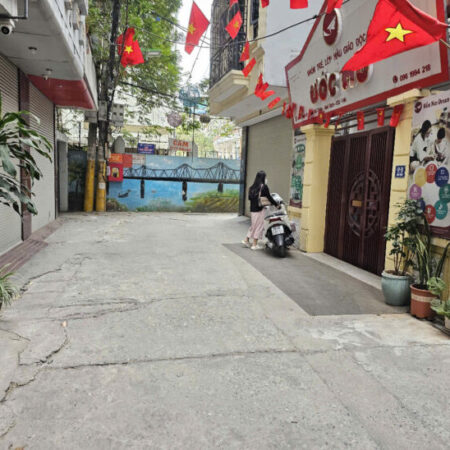 Hiếm,nhà ngõ thông ô tô kinh doanh, Cầu Diễn, 80m2x5T, 1 cửa hàng+11p cho thuê,12.3 tỷ