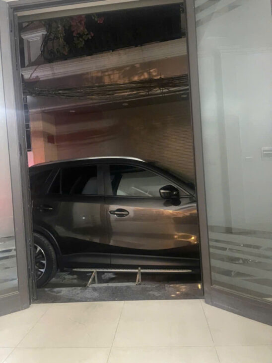 HIẾM – SIÊU PHẨM – NHÀ NGỌC THUỴ – 38M x 5 TẦNG – GIÁ NHỈNH 8 TỶ NGÕ Ô TÔ 7 CHỖ – NỘI THẤT ĐẸP MÊ