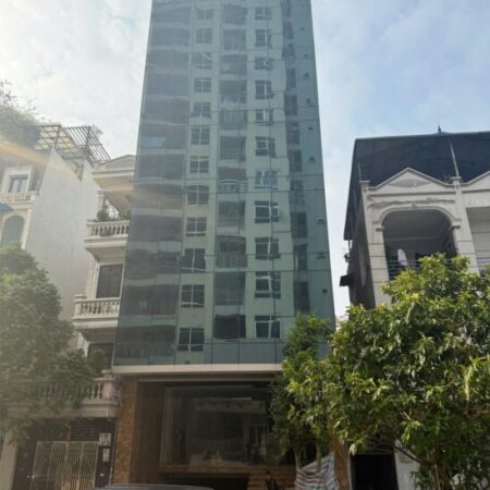 Bán tòa nhà 9 tầng văn phòng hạng A tại lạc long quân tây hồ hà nội