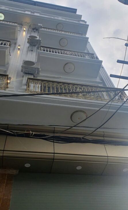 BÁN NHÀ THỊNH LIỆT, HOÀNG MAI, Ô TÔ VÀO NHÀ, SẴN THANG MÁY, 44M2 GIÁ YÊU THƯƠNG 12.8 TỶ